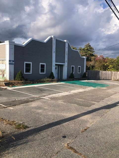 161-167 Marion Wareham MA 02571