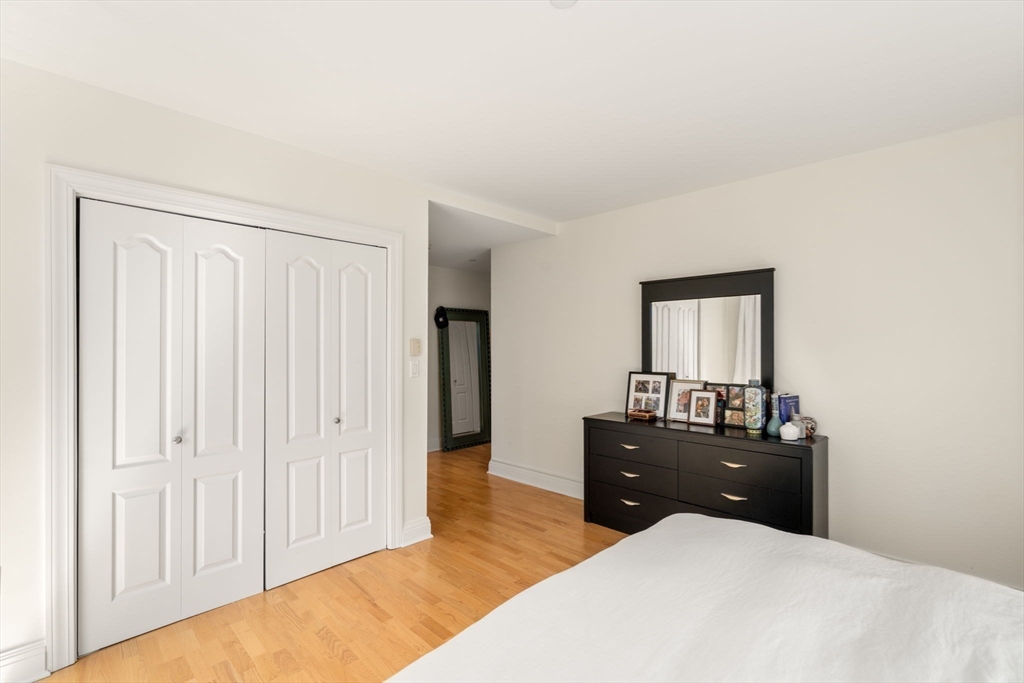 1 Huntington Ave #807, Boston, MA Photo #20