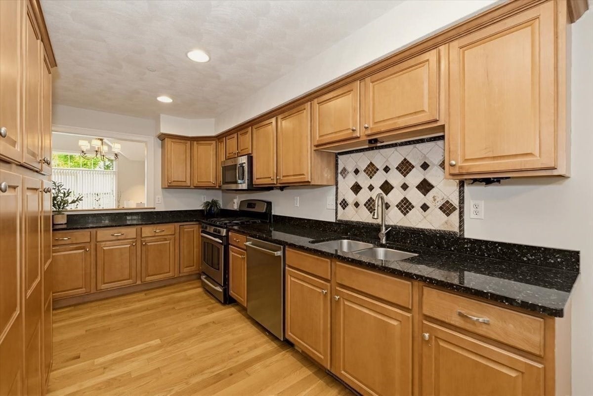10 Charnstaff Lane #202, Billerica, MA, 10 Charnstaff Lane #202, Billerica, MA Photo #9