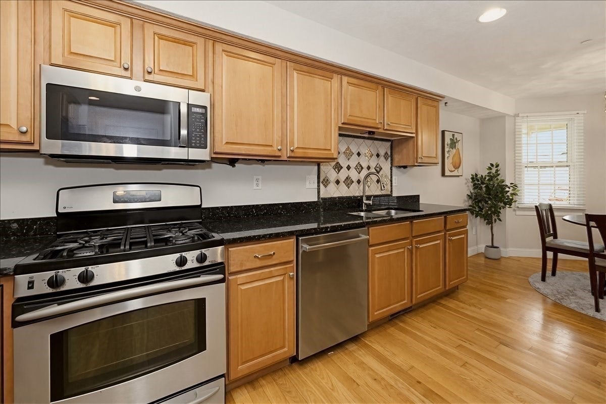 10 Charnstaff Lane #202, Billerica, MA, 10 Charnstaff Lane #202, Billerica, MA Photo #12