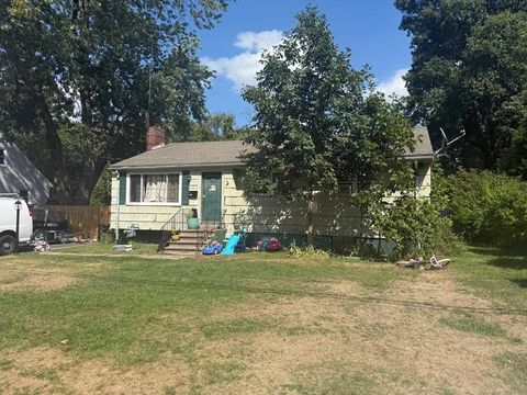 117 Healey Ter Brockton MA 02301
