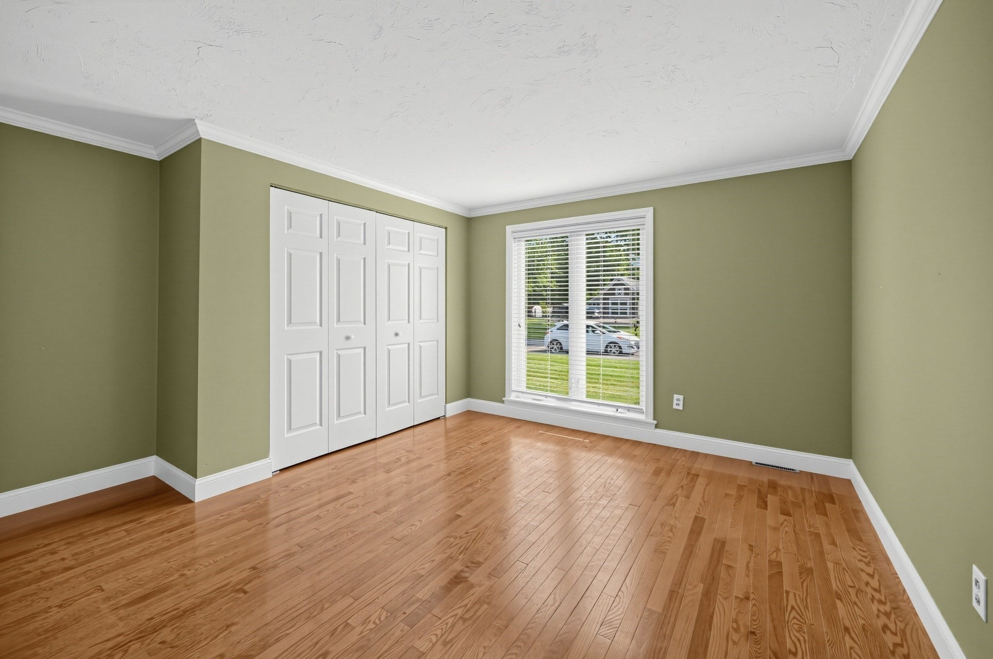 144 Hart St #2, Taunton, MA Photo #8