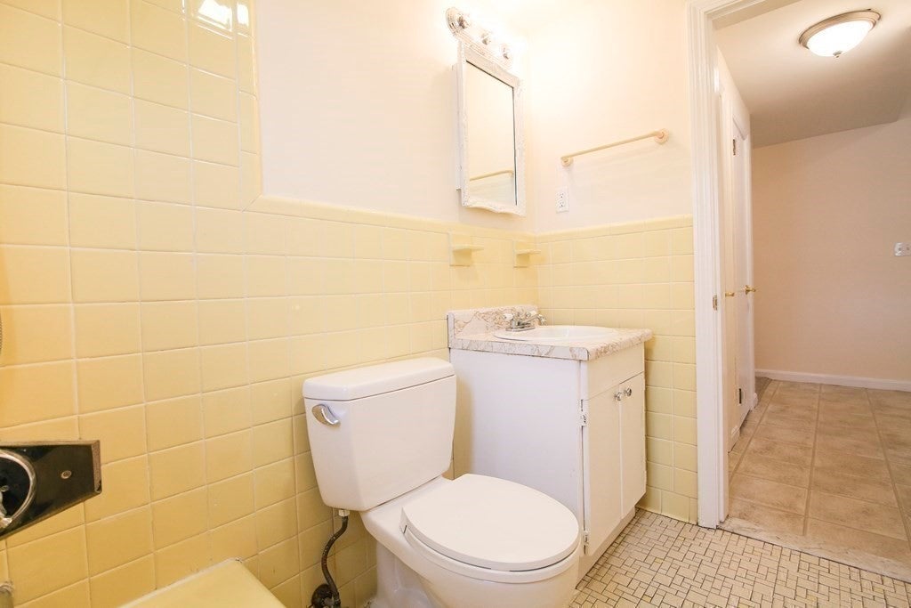 118 Pleasant Street #31, Marblehead, MA, 118 Pleasant Street #31, Marblehead, MA Photo #19