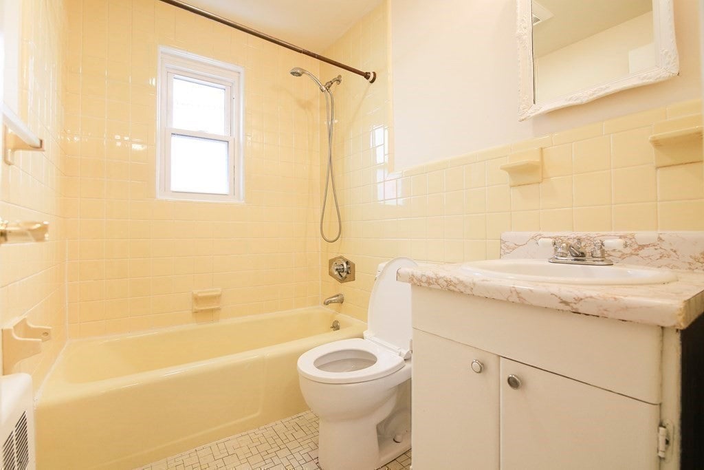 118 Pleasant Street #31, Marblehead, MA, 118 Pleasant Street #31, Marblehead, MA Photo #20