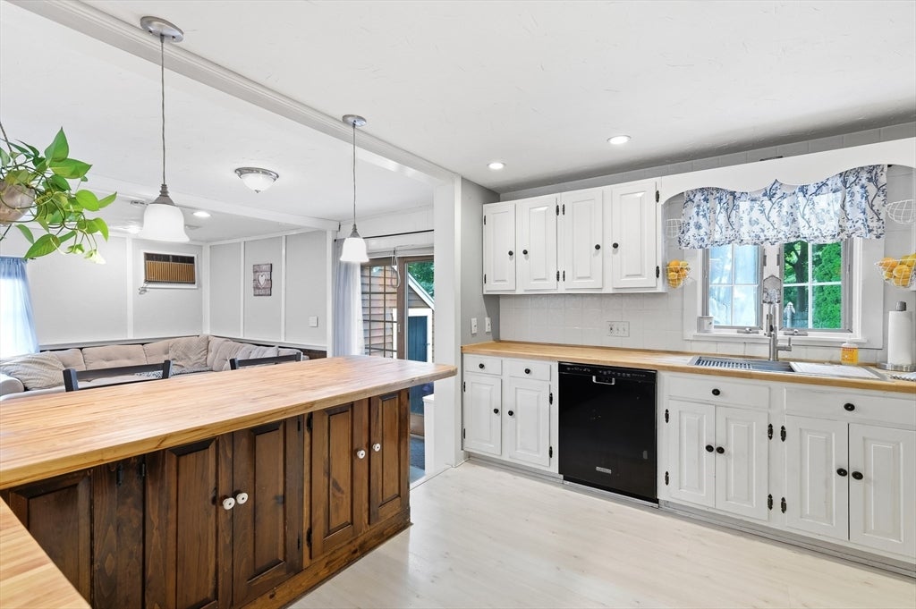 18 Durant Road, Weymouth, MA, 18 Durant Road, Weymouth, MA Photo #7