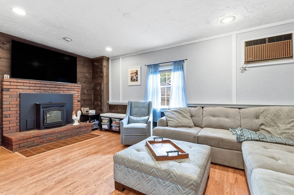 18 Durant Road, Weymouth, MA, 18 Durant Road, Weymouth, MA Photo #13