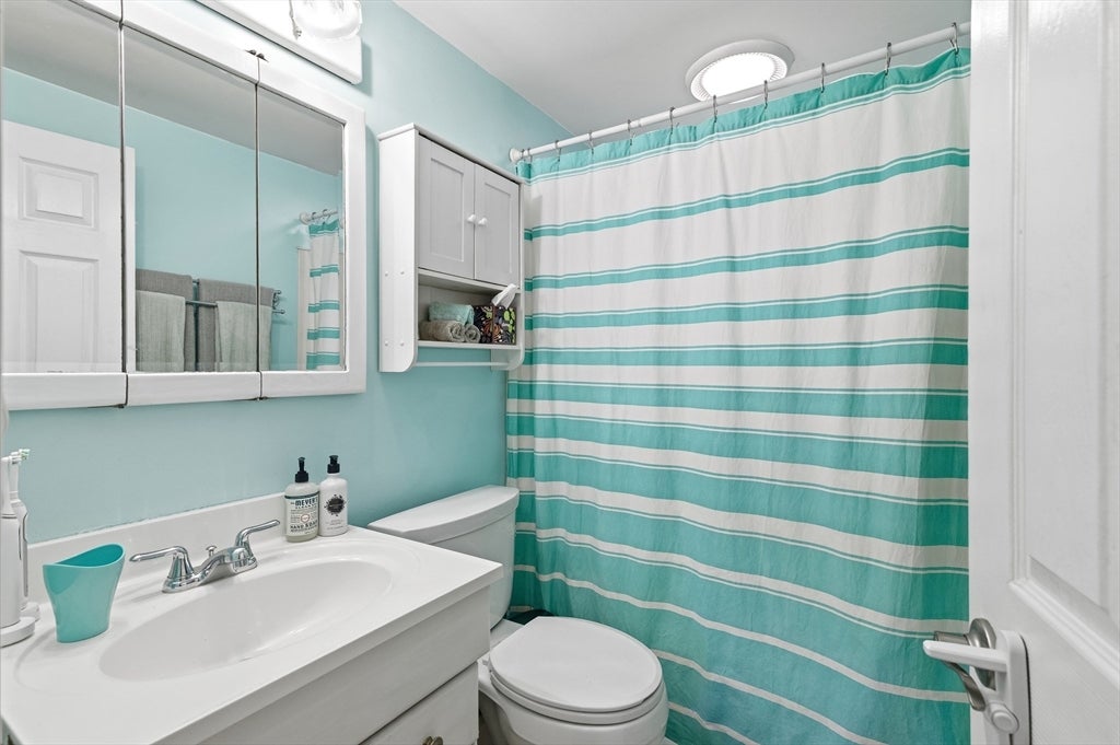 18 Durant Road, Weymouth, MA, 18 Durant Road, Weymouth, MA Photo #18
