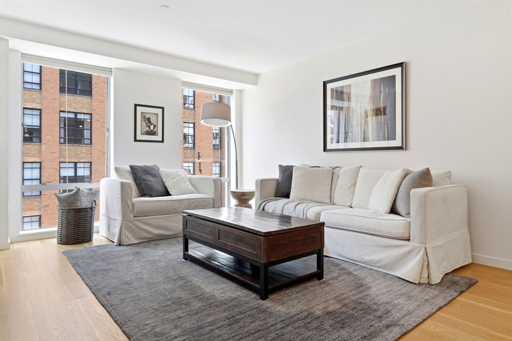 80 Broad St 602