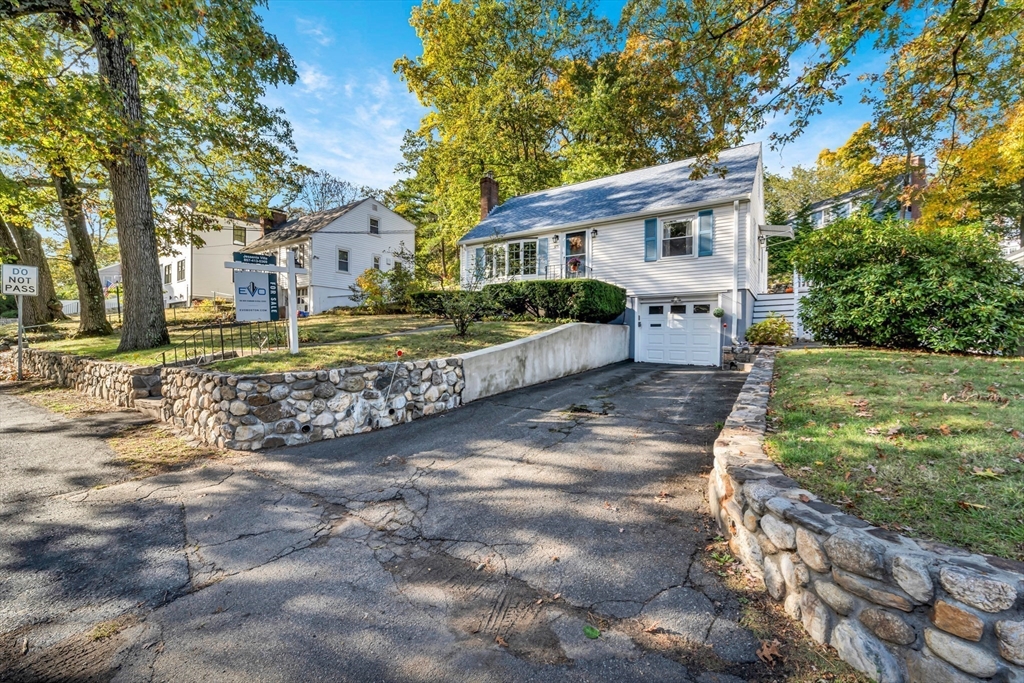 375 Marrett Rd