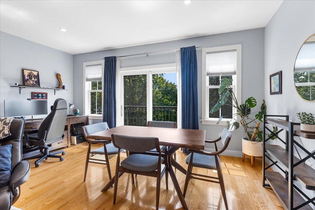 9 Independence Ave 212
