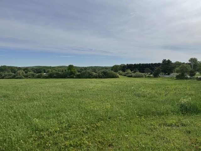 250 West Wrentham Road