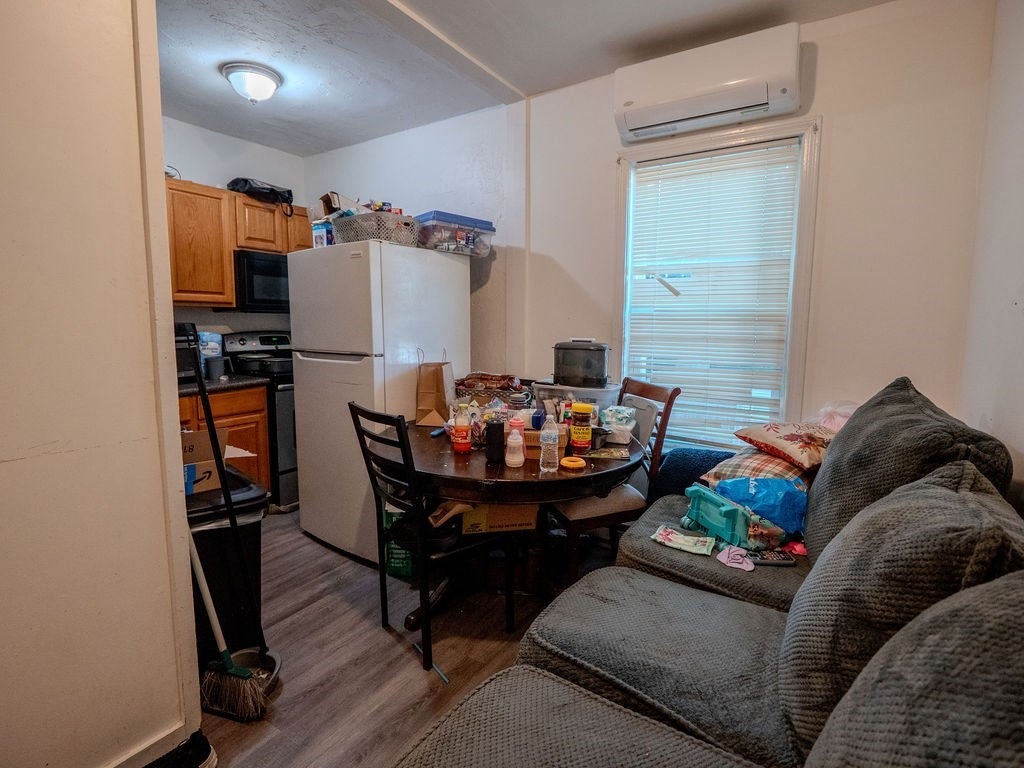 106 Illinois St, Worcester, MA, 106 Illinois St, Worcester, MA Photo #37