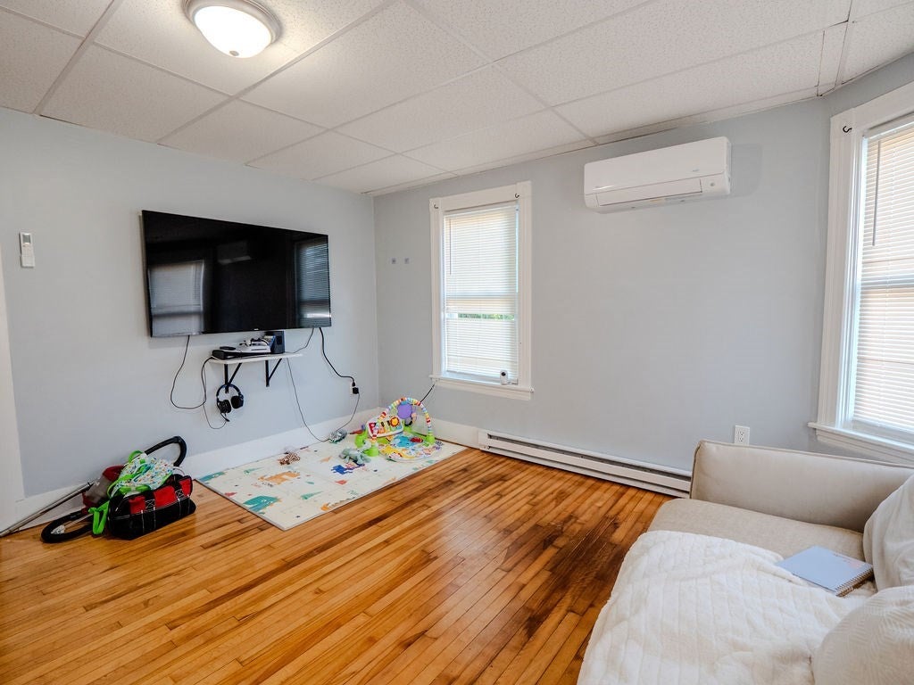 106 Illinois St, Worcester, MA, 106 Illinois St, Worcester, MA Photo #32