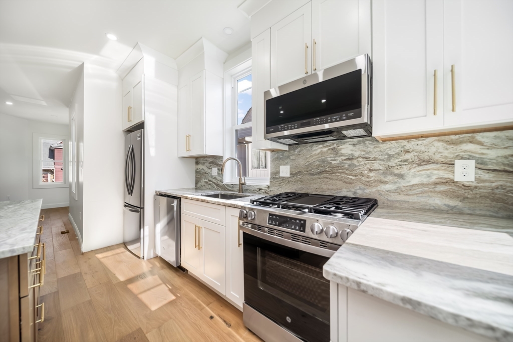 9 Knollin St #1, Malden, MA Photo #2