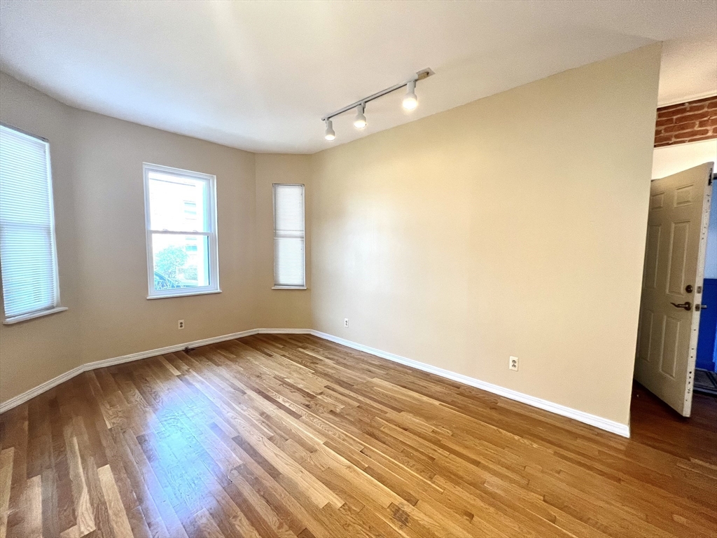 15 Piteri Terrace 1