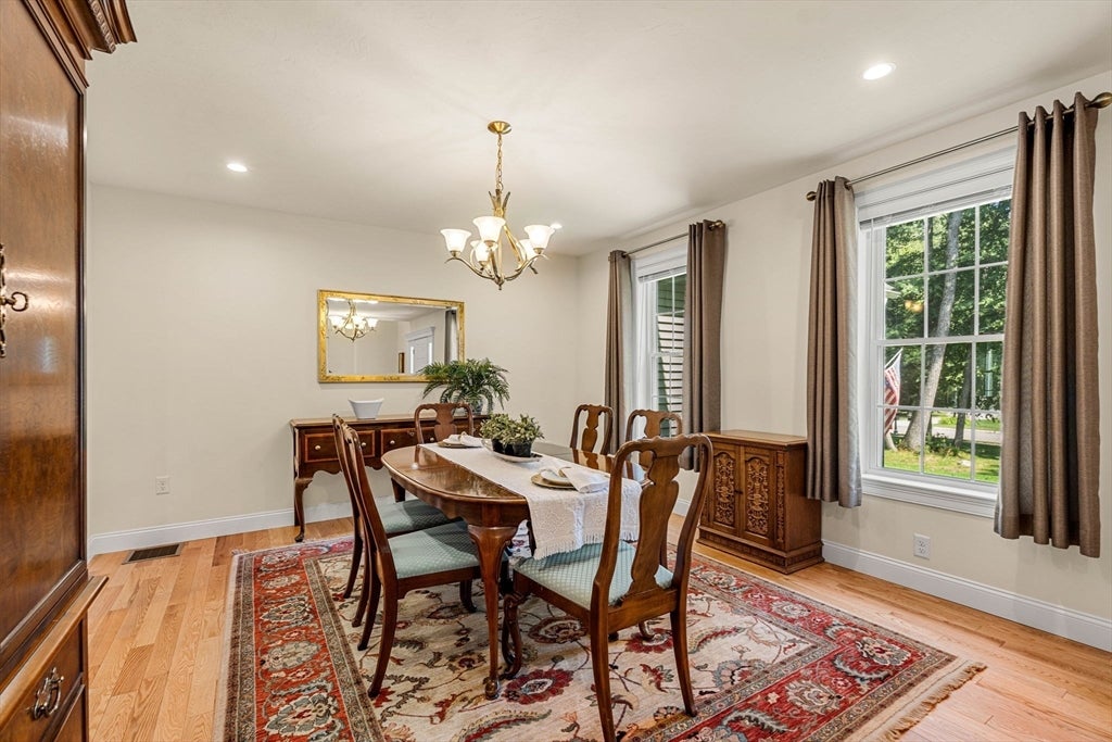 14 Village Rd, Pepperell, MA Photo #11