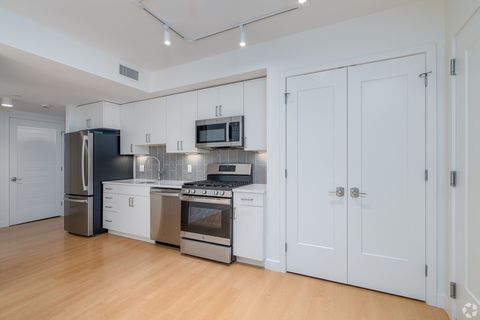 Photo of 605 Concord Ave #211, Cambridge, MA 02138 (MLS # 73461839)