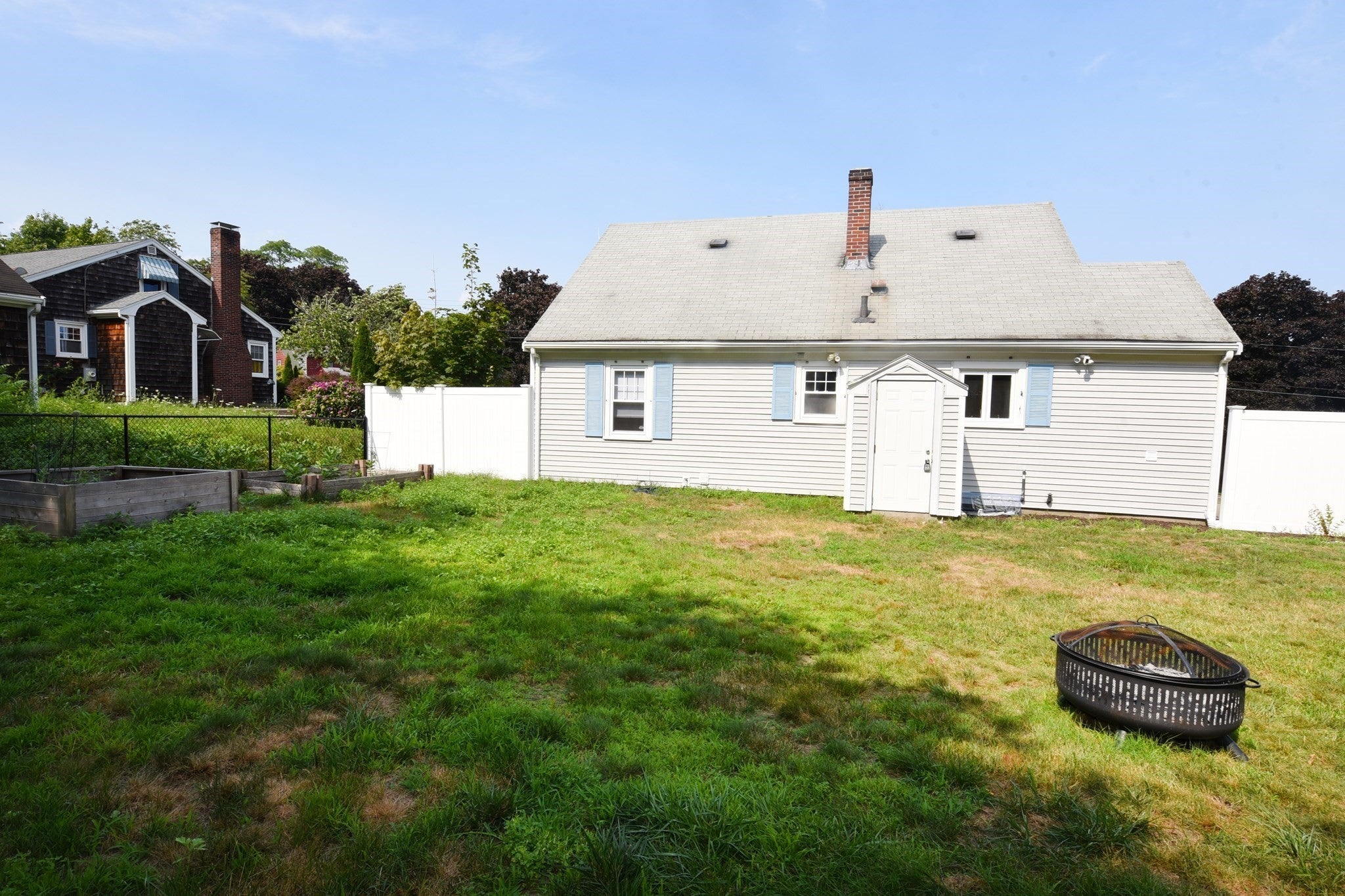 18 Gould Rd, Plymouth, MA, 18 Gould Rd, Plymouth, MA Photo #3