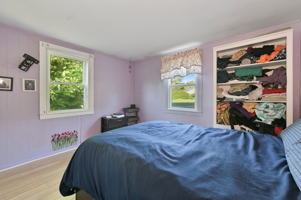 Sharon, Massachusetts 02067, United States, 3 Bedrooms Bedrooms, ,1 BathroomBathrooms,Residential,Contingent,128698