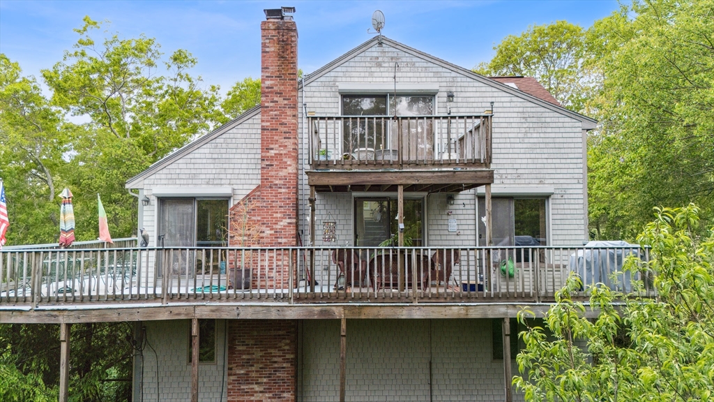 15 Nonantum Road