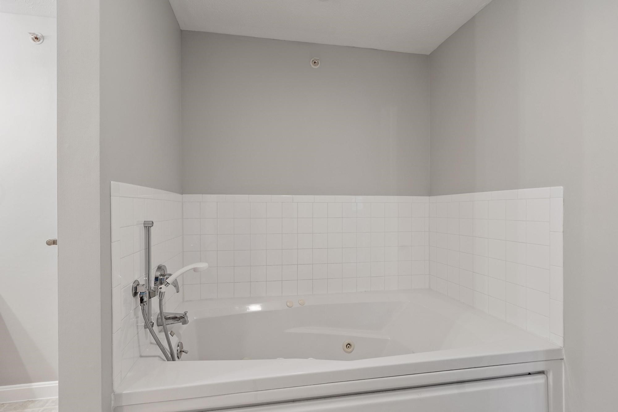 9 Green Briar Rd #9, Fitchburg, MA Photo #37