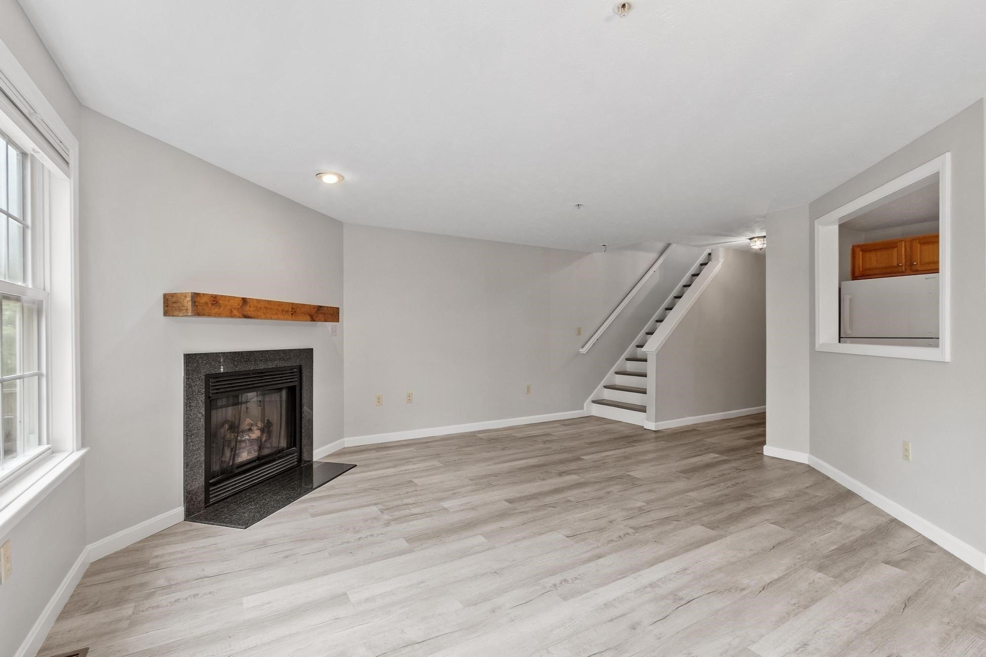 9 Green Briar Rd #9, Fitchburg, MA Photo #7