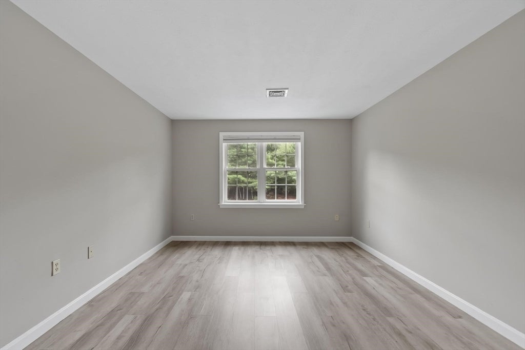 9 Green Briar Rd #9, Fitchburg, MA, 9 Green Briar Rd #9, Fitchburg, MA Photo #33