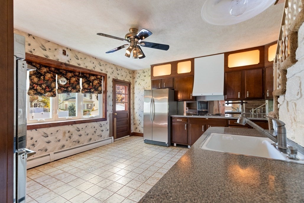 49 Cushing St, Medford, MA, 49 Cushing St, Medford, MA Photo #17