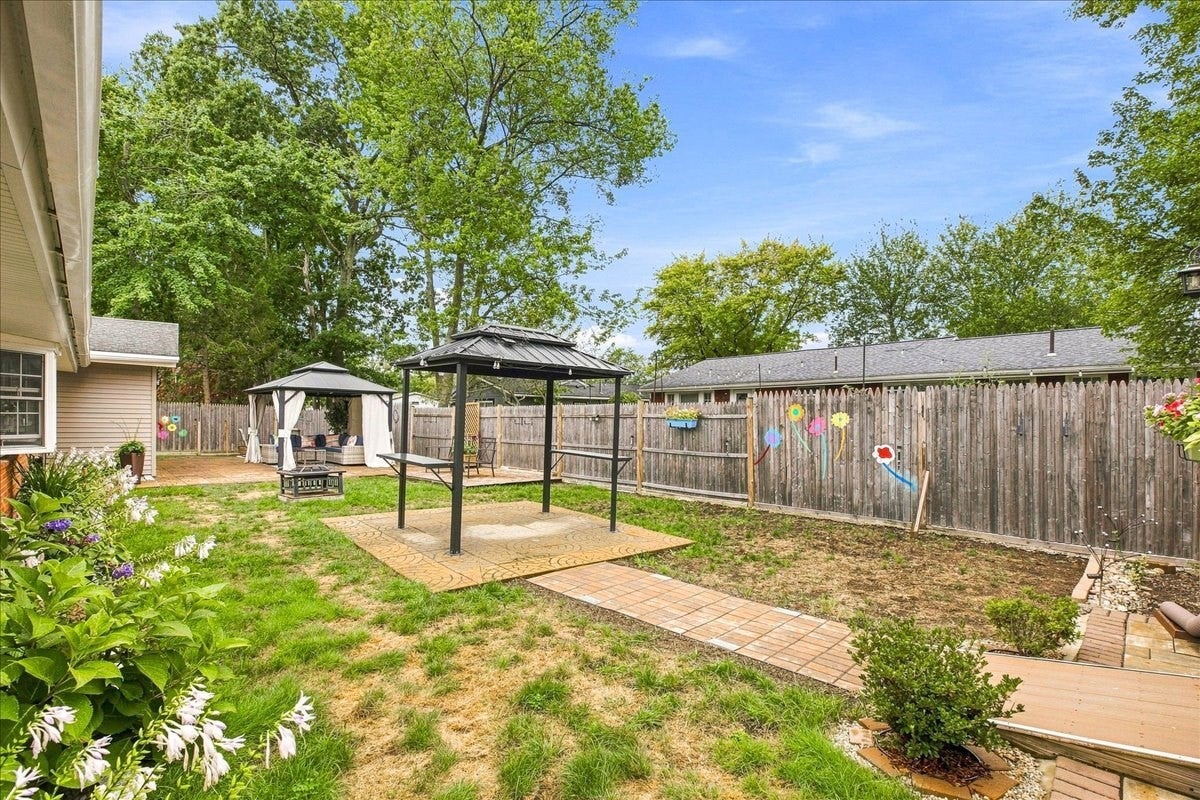 110 Crane Road, Brockton, MA Photo #31