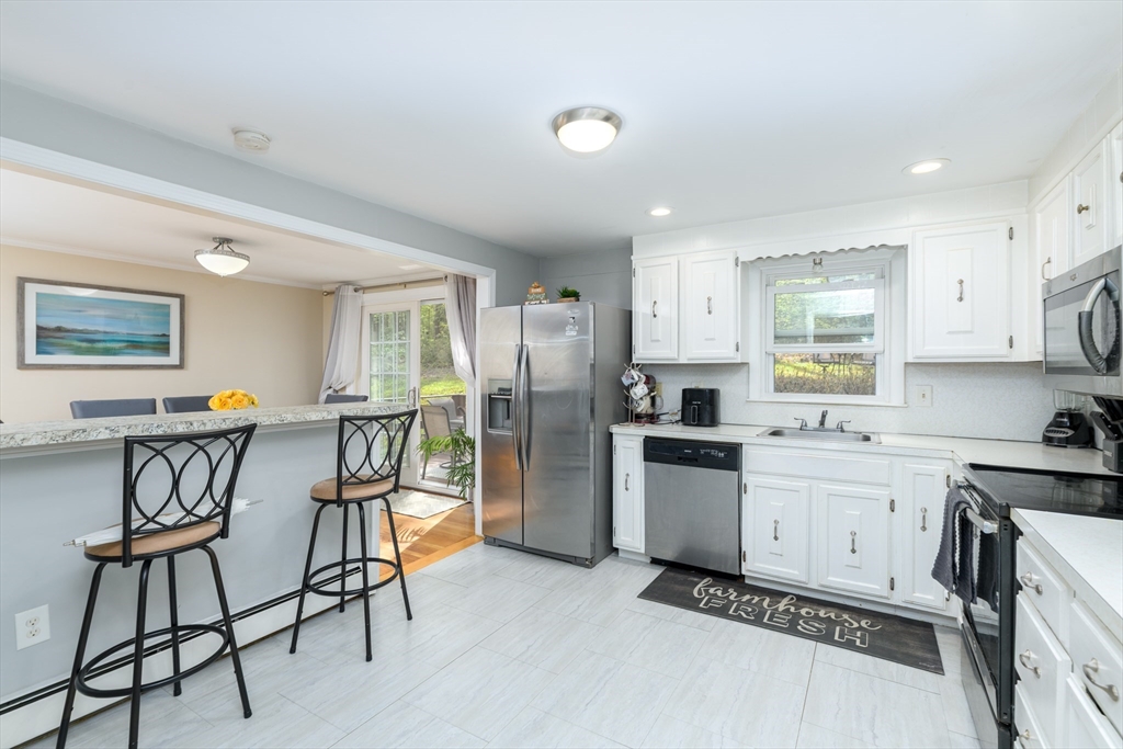 319 Malden Street, Holden, MA Photo #3