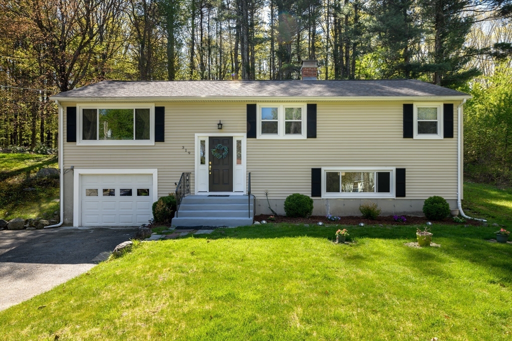 319 Malden Street, Holden, MA Photo #2