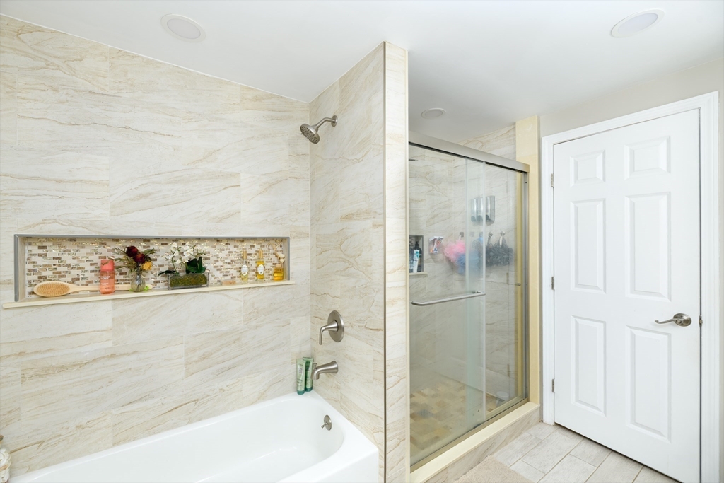 319 Malden Street, Holden, MA Photo #12
