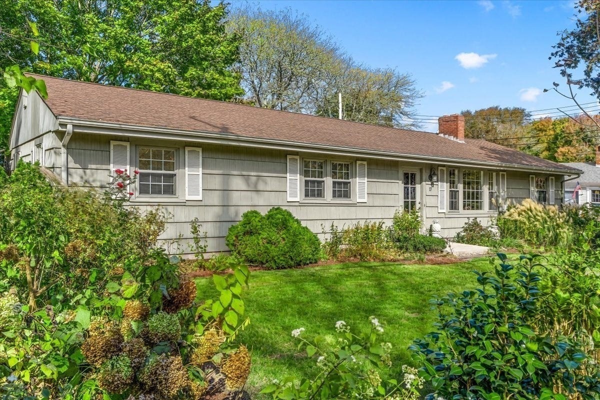 17 Marion Rd
