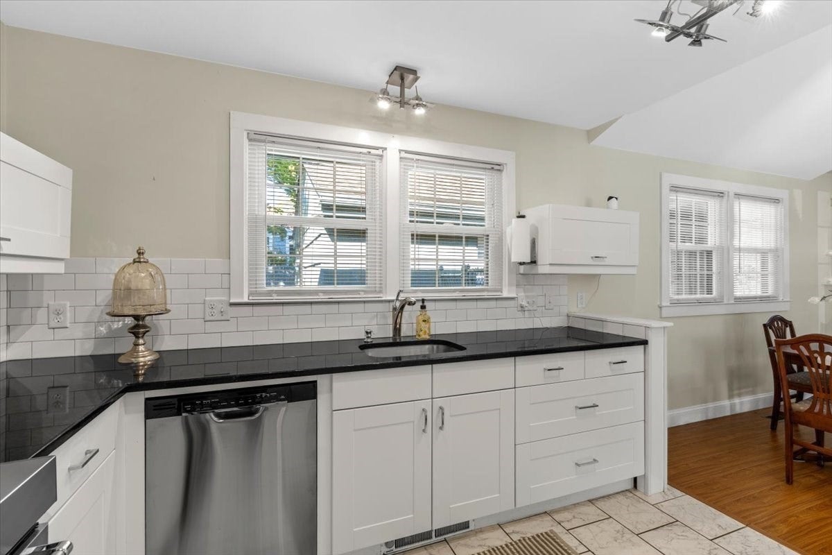 17 Marion Rd, Mattapoisett, MA, 17 Marion Rd, Mattapoisett, MA Photo #19