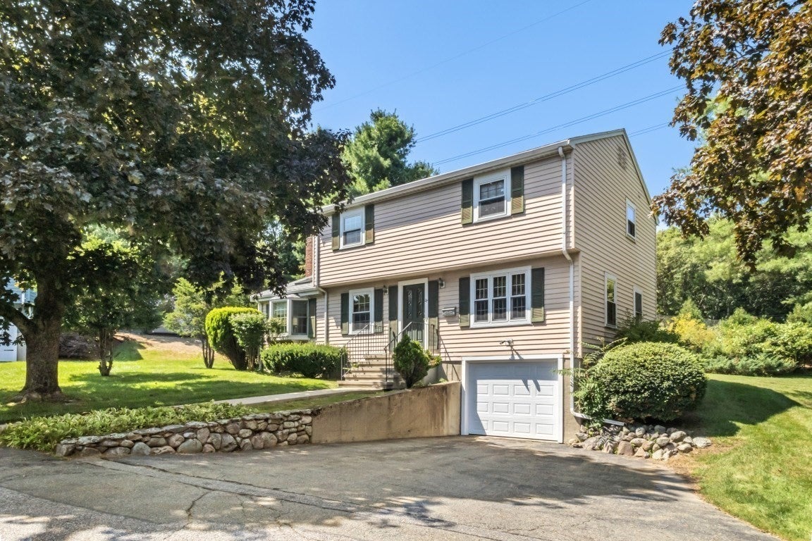 27 Valley Rd