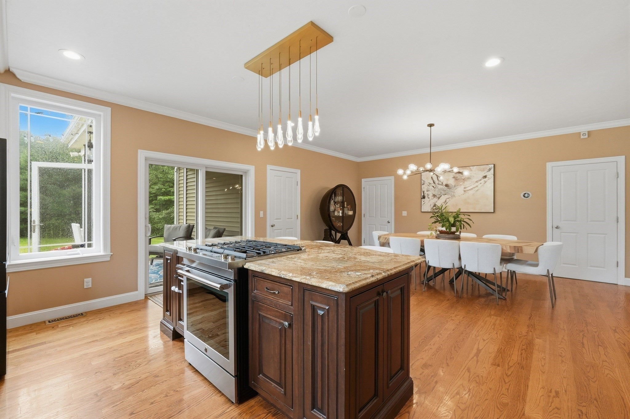 223 Tiffany St, Attleboro, MA, 223 Tiffany St, Attleboro, MA Photo #6