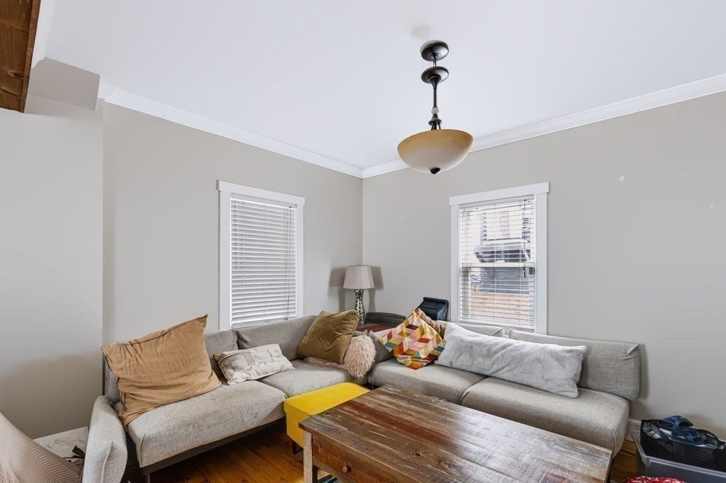 1 Randall St, Salem MA 01970