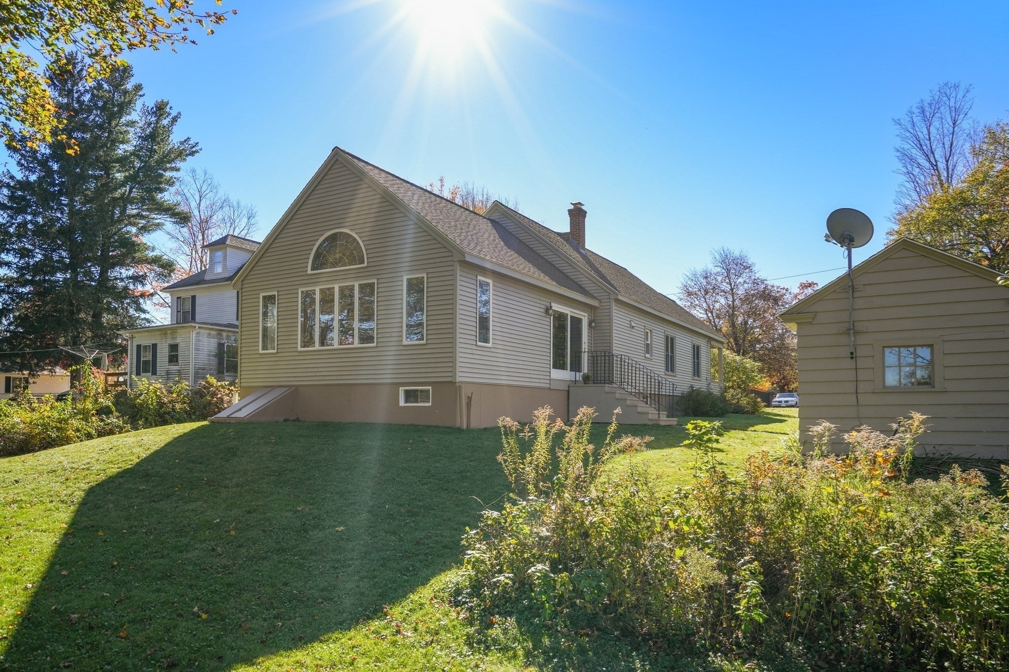 7 Edson Ave, Rutland, MA Photo #2