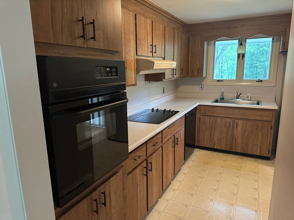 27 Brook St, Kingston, MA, 27 Brook St, Kingston, MA Photo #13