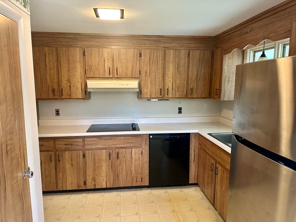 27 Brook St, Kingston, MA, 27 Brook St, Kingston, MA Photo #16