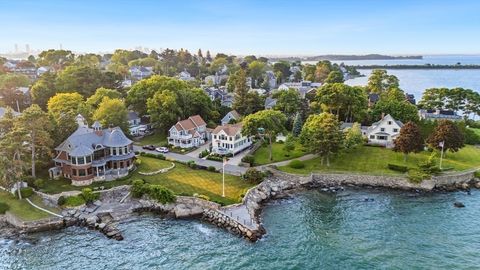 50 Surfside Quincy MA 02171