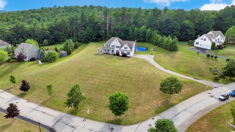 7 Meadow View Ln Sturbridge MA 01518