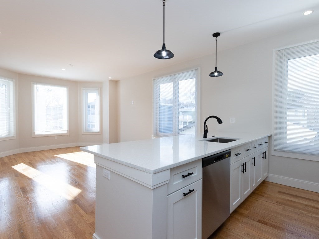 9 Tovar St #2, Boston, MA, 9 Tovar St #2, Boston, MA Photo #6