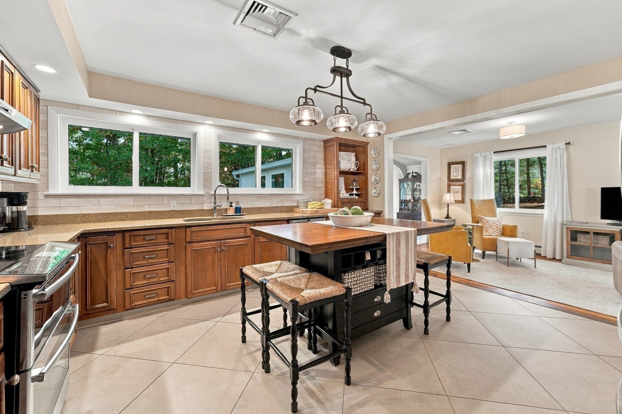 291 Morris St, Southbridge, MA, 291 Morris St, Southbridge, MA Photo #22