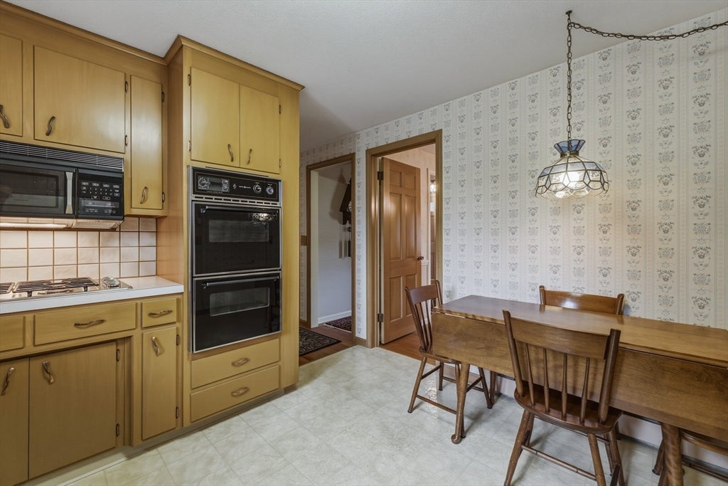71 Cedar Rd, Longmeadow, MA, 71 Cedar Rd, Longmeadow, MA Photo #22