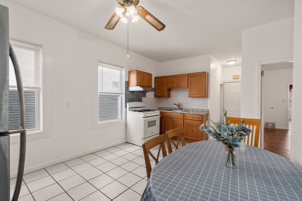 51-53 Holyoke Street