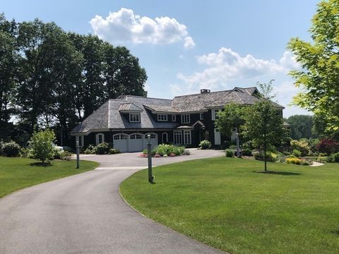4 Ellen Mary Way Wayland MA 01778