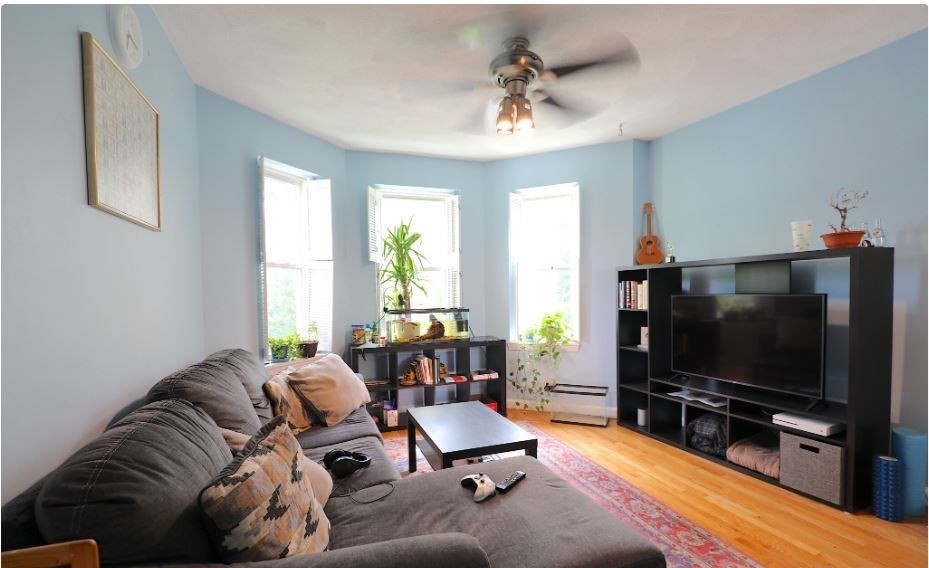 1411 Commonwealth Ave #401, Boston, MA Photo #2