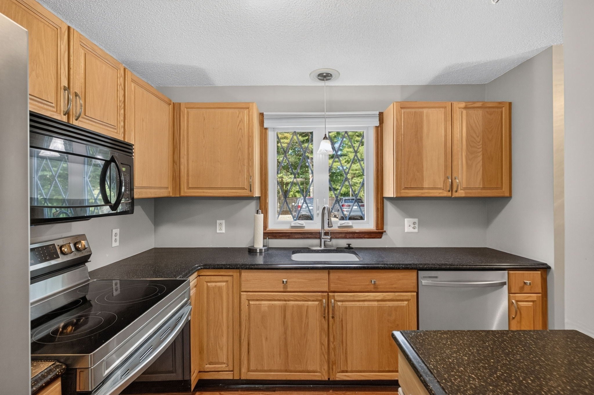 685 Bay St #15, Taunton, MA, 685 Bay St #15, Taunton, MA Photo #11