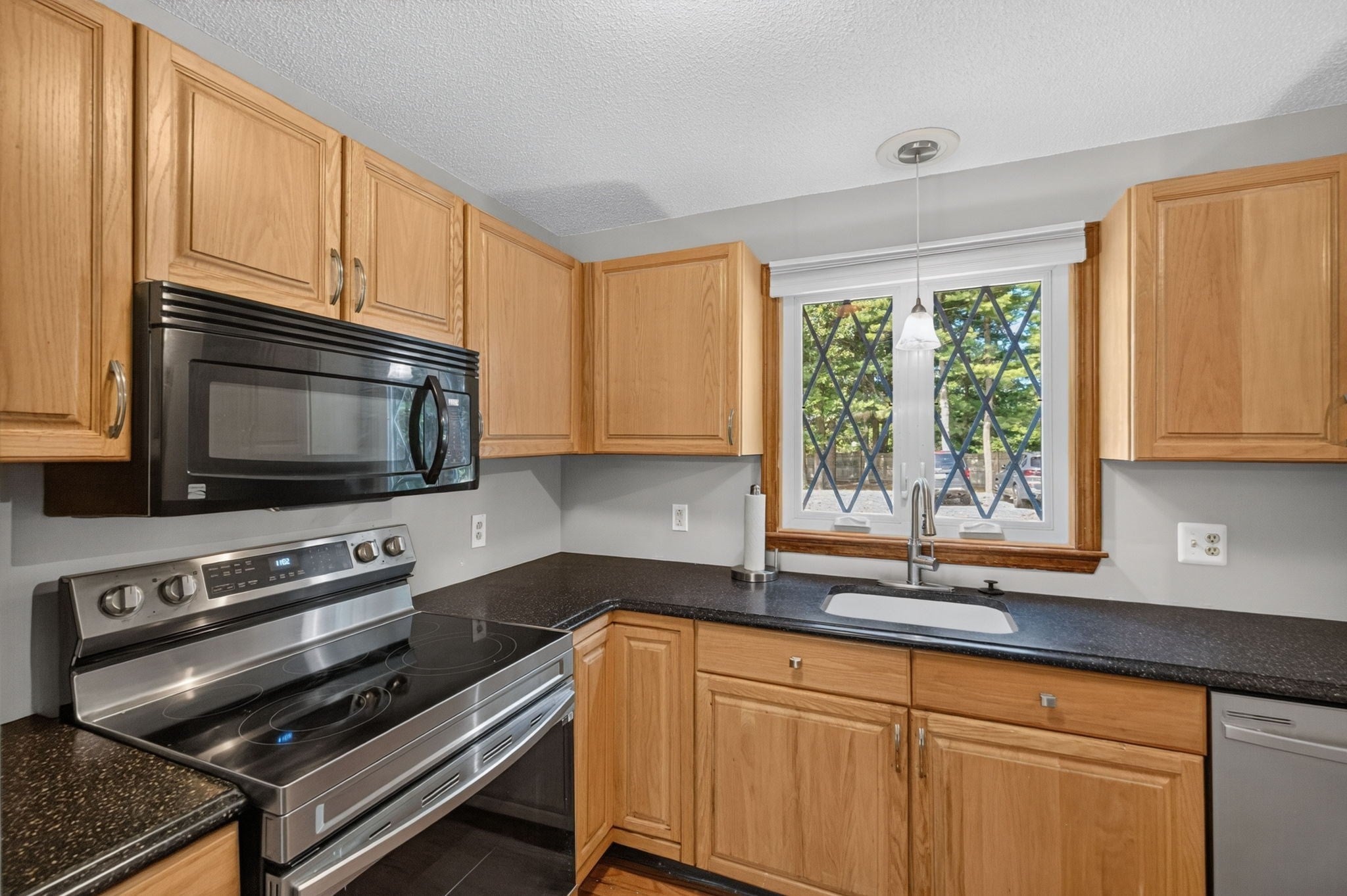 685 Bay St #15, Taunton, MA, 685 Bay St #15, Taunton, MA Photo #12